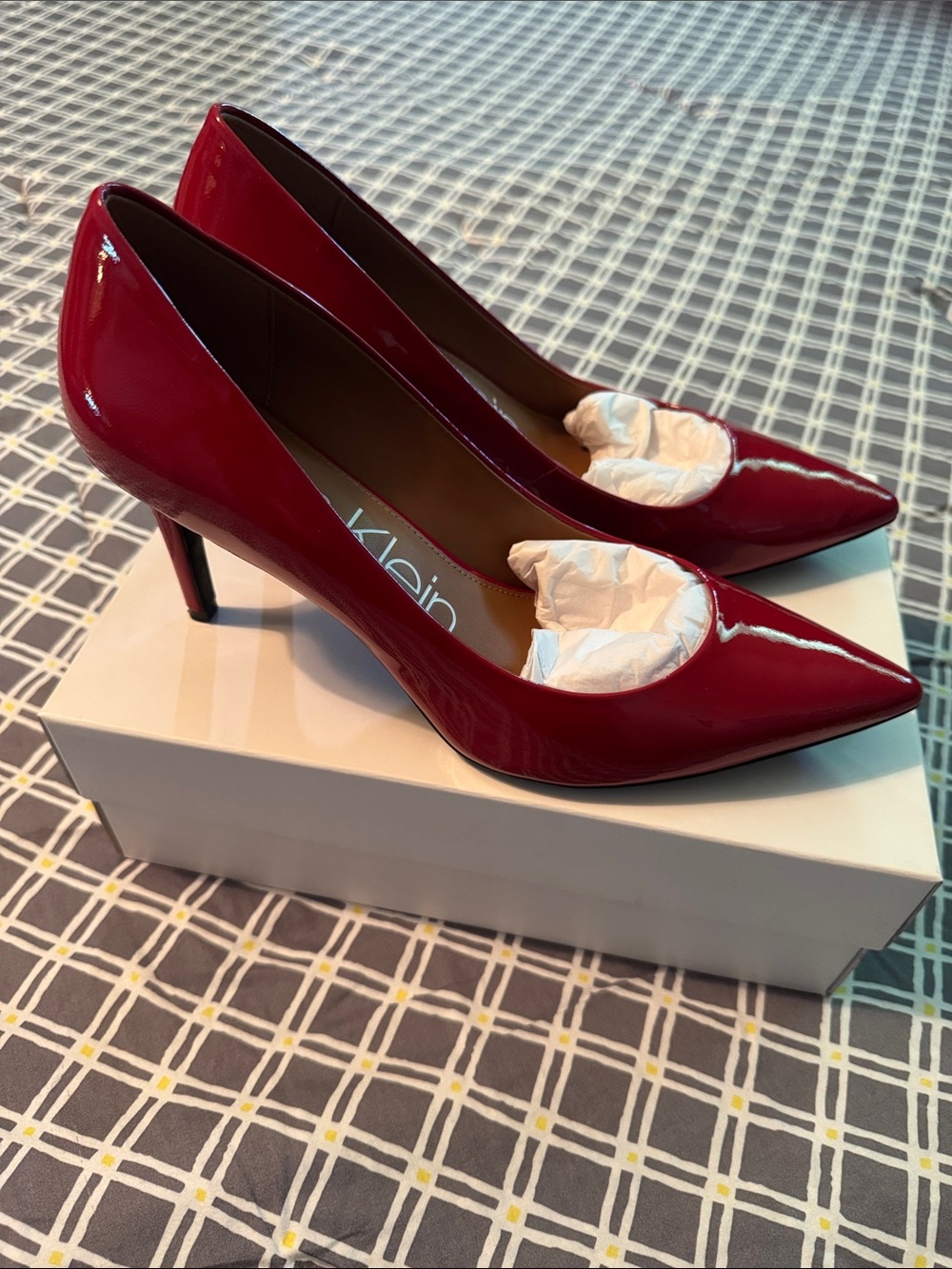 Calvin Klein Crimson Red ♥️ Gayle Patent Pointed Pumps